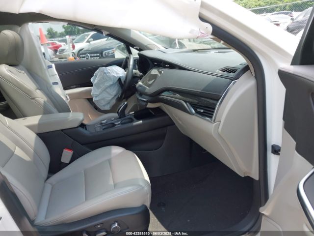 2020 CADILLAC XT4 1GYFZCR41LF149021 Photo 4