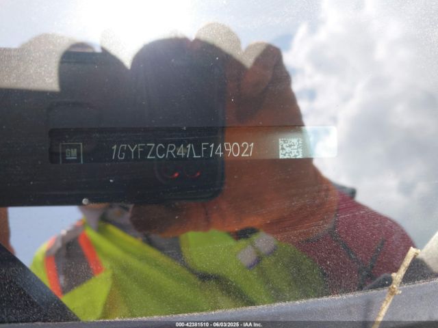 2020 CADILLAC XT4 1GYFZCR41LF149021 Photo 8