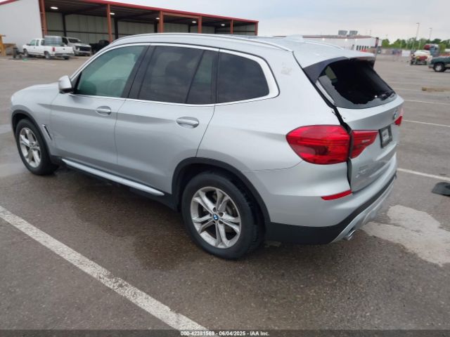 2019 BMW X3 5UXTR9C53KLE19459 Photo 2