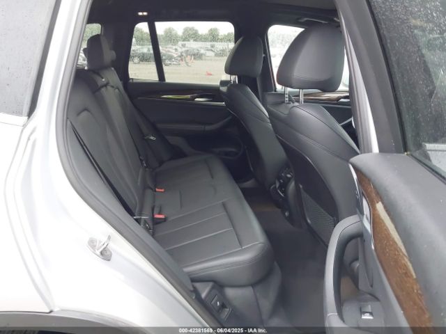 2019 BMW X3 5UXTR9C53KLE19459 Photo 7