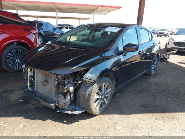 3N1CN8EV0ML864835 Nissan Versa