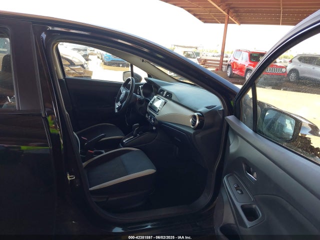 3N1CN8EV0ML864835 Nissan Versa
