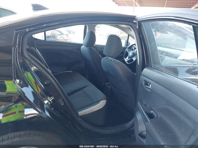 3N1CN8EV0ML864835 Nissan Versa