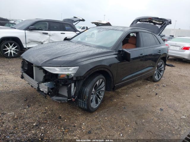 2025 AUDI Q8 WA1AVBF18SD003784 Photo 1