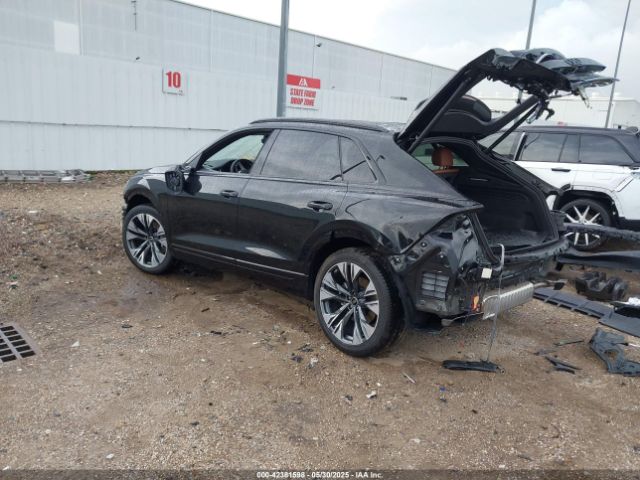 2025 AUDI Q8 WA1AVBF18SD003784 Photo 2