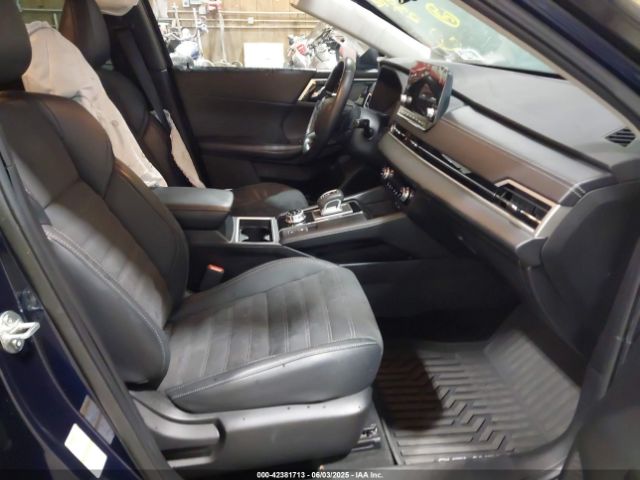 2022 MITSUBISHI OUTLANDER JA4J4UA82NZ037424 Photo 4