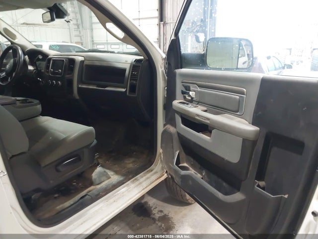 3C6MR5AJ2JG308366 RAM 2500