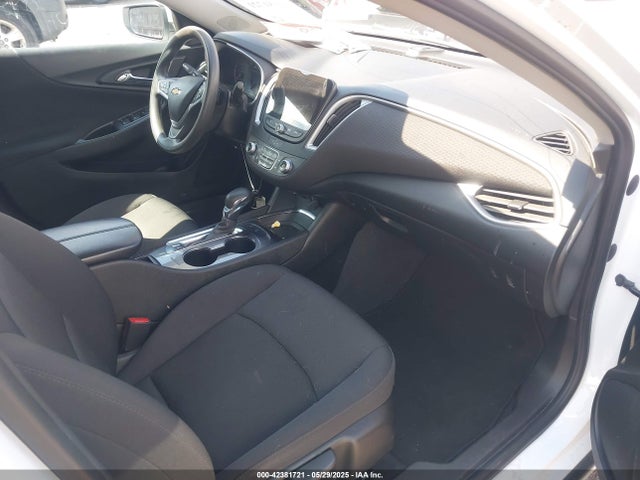 1G1ZD5ST3PF171678 Chevrolet Malibu Fwd 1lt