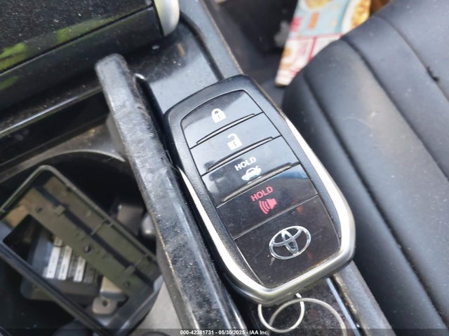 Toyota Mirai 2018 JTDBVRBD2JA004688 Image 11
