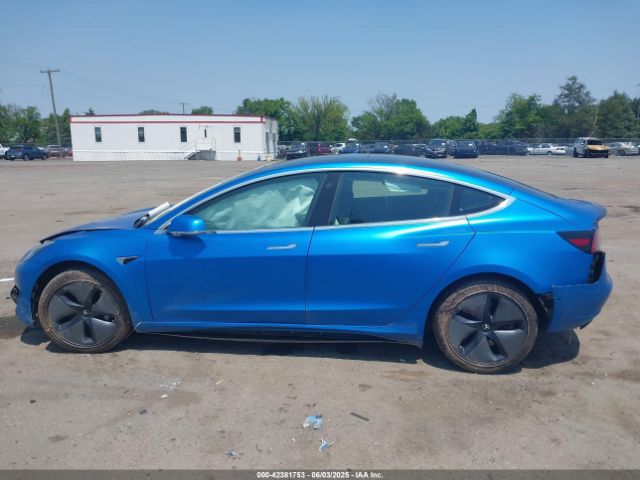 5YJ3E1EB5KF208748 Tesla 2019