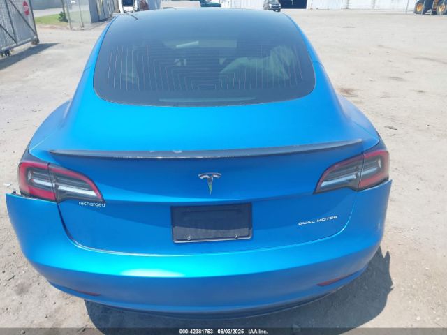 5YJ3E1EB5KF208748 Tesla 2019