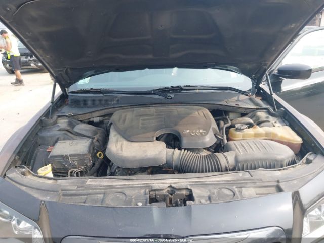 2C3CCAGG8EH222645 Chrysler 300 300s