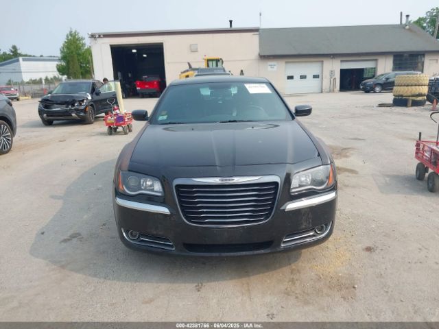 2C3CCAGG8EH222645 Chrysler 300 300s