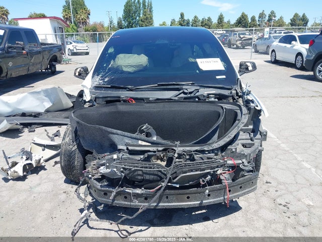 Tesla MODEL X 2019 5YJXCDE29KF207773 Image 12