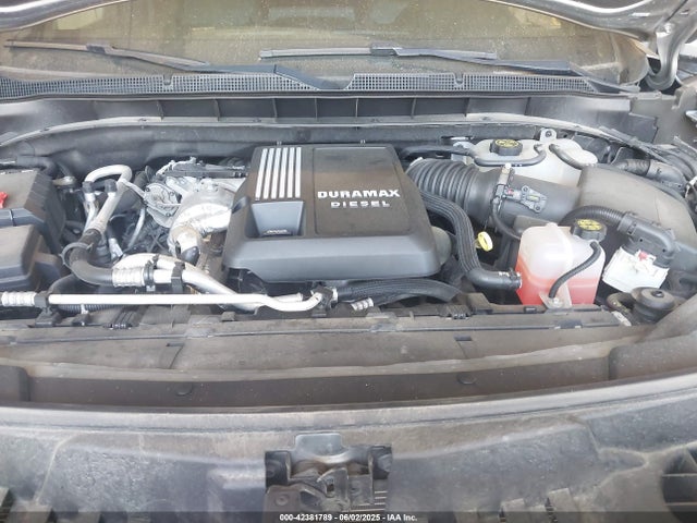 Chevrolet lm2 2023 1GNSKNKTXPR165137 Image 10