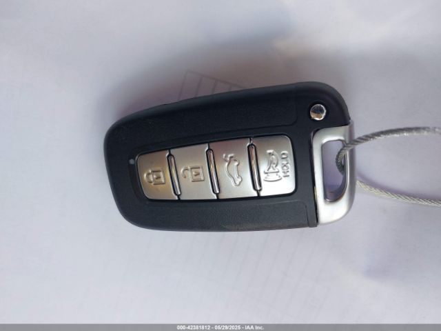 5NPEC4AC2EH887673 Hyundai Sonata Limited