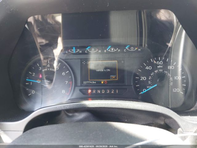1FTMF1C83HKE37594 Ford F-150 Xl