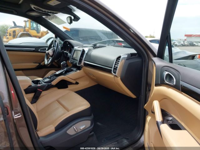 2016 PORSCHE CAYENNE WP1AA2A29GLA01796 Photo 4