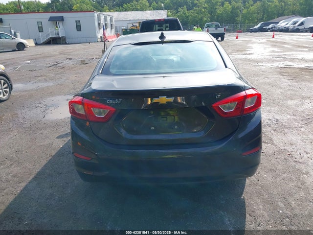 1G1BE5SM3H7242901 Chevrolet Cruze Lt Auto