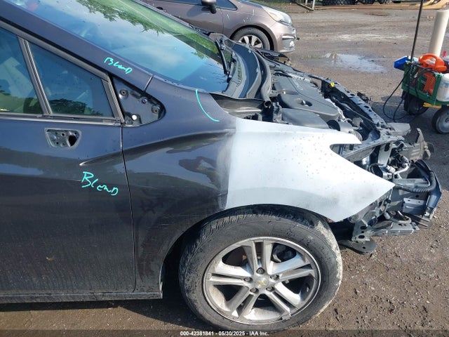 1G1BE5SM3H7242901 Chevrolet Cruze Lt Auto