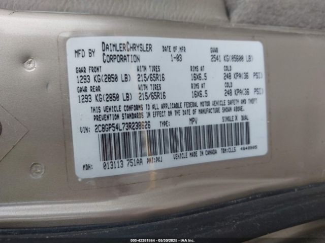 2003 CHRYSLER TOWN & COUNTRY 2C8GP54L73R238626 Photo 8