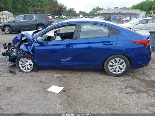 3KPC24A38KE088524 Hyundai ACCENT SE