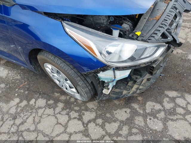 3KPC24A38KE088524 Hyundai ACCENT SE