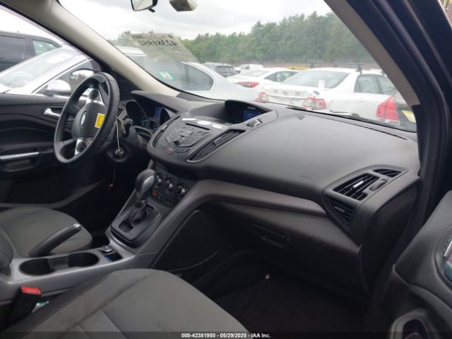 1FMCU0G74FUA55987 Ford ESCAPE SE