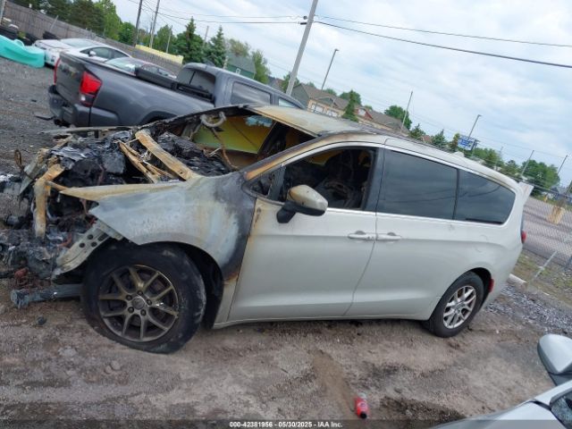 2C4RC1CG9HR708536 Chrysler Pacifica Lx