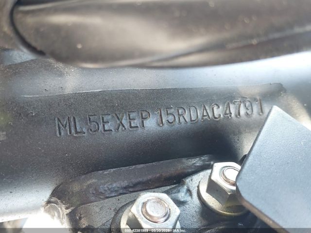 2024 KAWASAKI EX650 ML5EXEP15RDAC4791 Photo 9