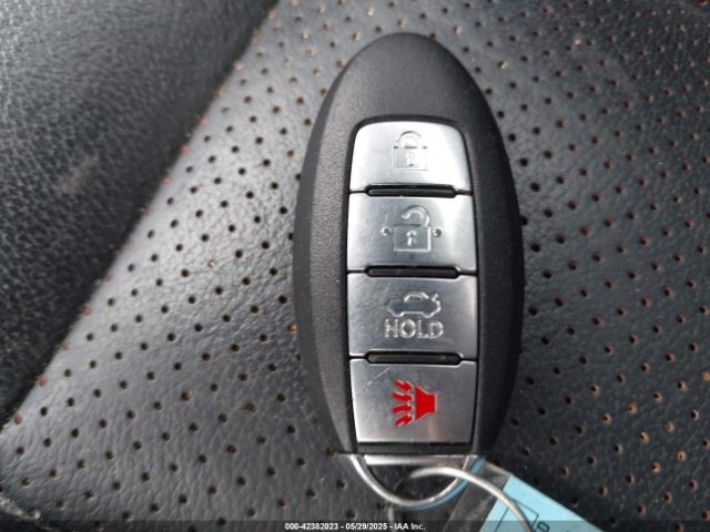 JN8AF5MR1GT605537 Nissan Juke Sl