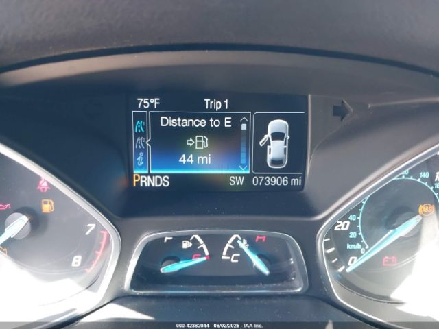 1FMCU9GX5FUB18177 Ford ESCAPE SE