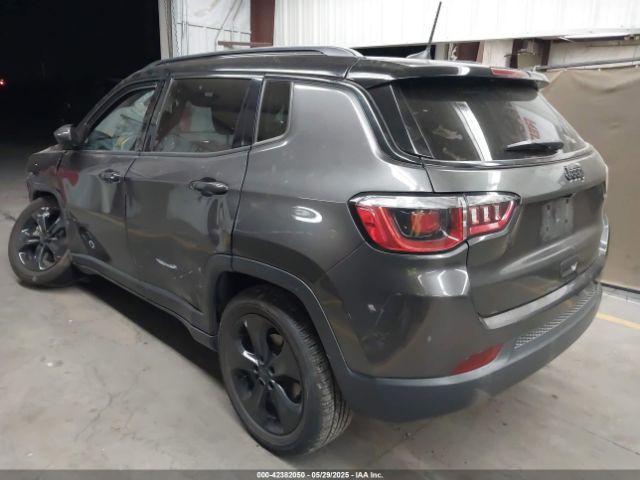 2018 JEEP COMPASS 3C4NJCBB2JT327376 Photo 2