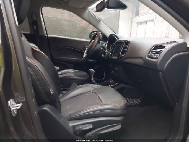 2018 JEEP COMPASS 3C4NJCBB2JT327376 Photo 4