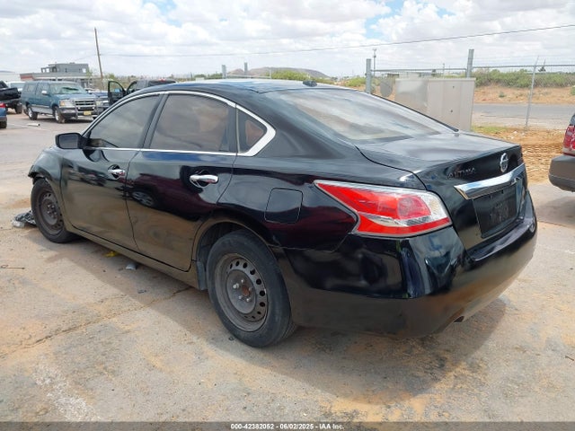 1N4AL3AP2FN323816 Nissan 2015