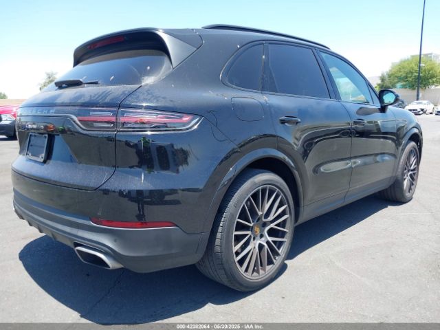 2021 PORSCHE CAYENNE WP1AA2AY1MDA08476 Photo 3