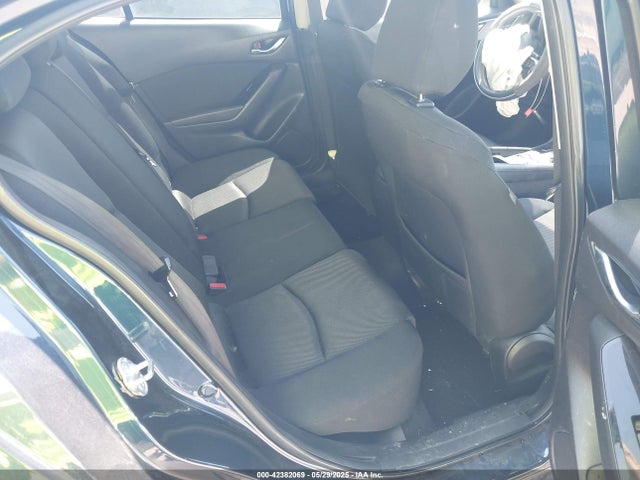 Mazda pe 2017 3MZBN1K70HM137505 Image 8