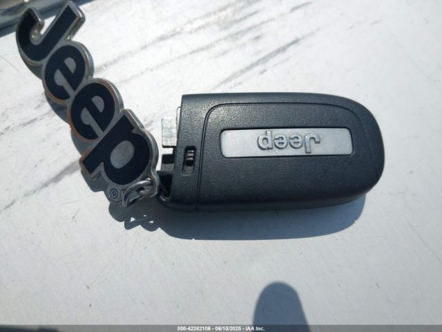 2018 JEEP COMPASS 3C4NJDBB2JT328940 Photo 10