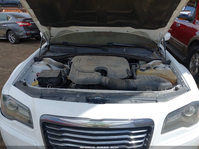 2C3CCABG5EH352289 Chrysler 300 300s