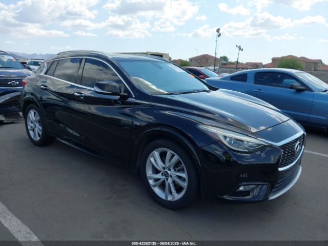 2017 INFINITI QX30 SJKCH5CP6HA026438