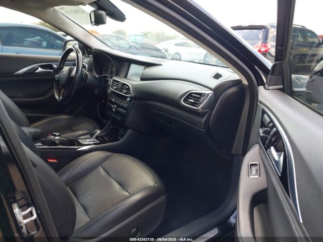 2017 INFINITI QX30 SJKCH5CP6HA026438 Photo 4