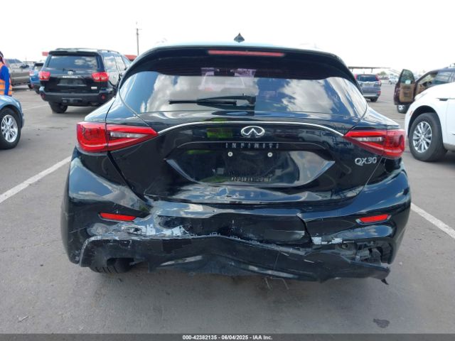2017 INFINITI QX30 SJKCH5CP6HA026438 Photo 5