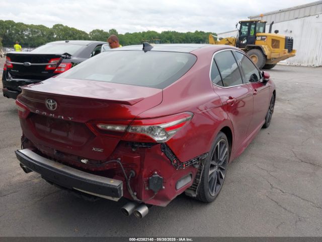 4T1B61HK8JU517023 Toyota CAMRY XSE