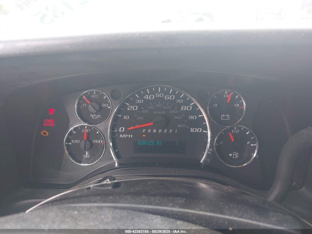 1GCSGAFX6E1157371 Chevrolet Express 1500 Work Van