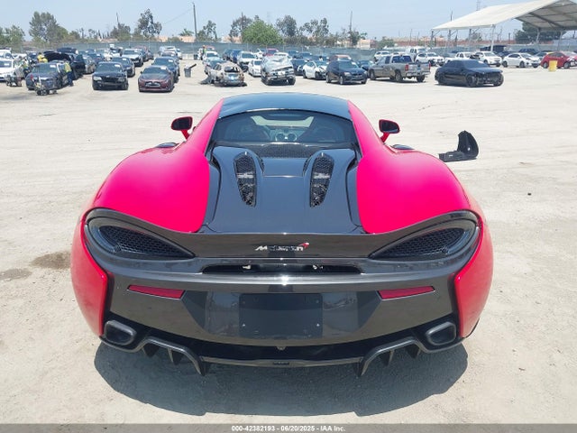 Mclaren 570S 2017 SBM13DAA1HW003225 Image 16