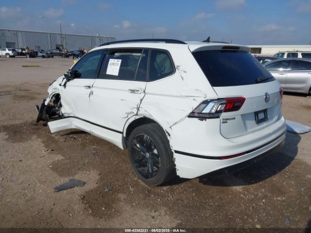 2019 VOLKSWAGEN TIGUAN 3VV2B7AX3KM178008 Photo 2