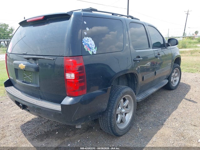 1GNSCBE08ER193058 Chevrolet Tahoe Lt