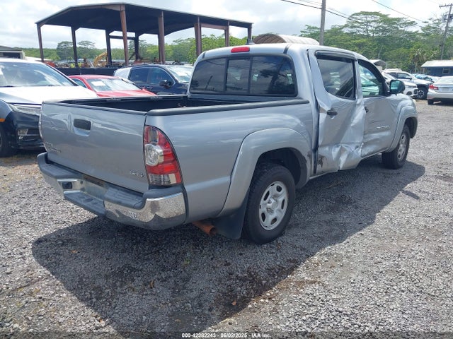 5TFJX4CN9FX049437 Toyota 2tr-fe