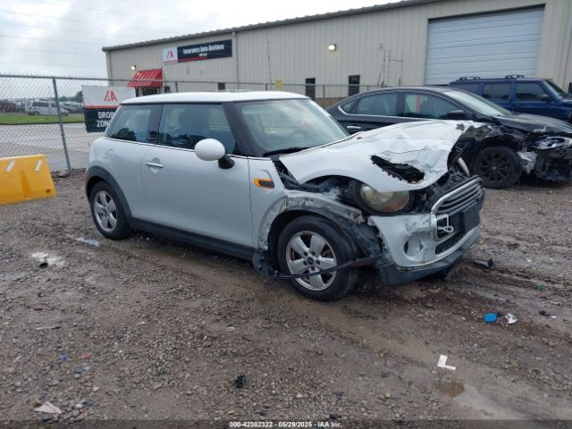 2017 MINI HARDTOP WMWXP5C34H2D16935
