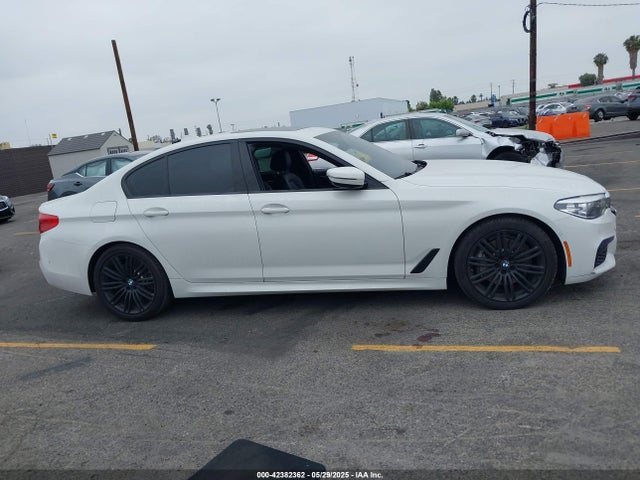 WBAJE7C55KWW43530 BMW 540I